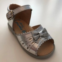 924 Silver Leather Open Toe Sandal with bow